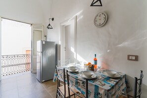 Dining - Apartment 'Ciliegio Apt' (Sannicola)