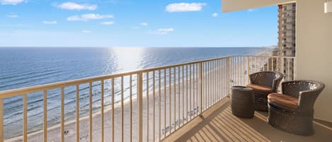 Condo, varias camas, balcón, vista al océano (Shores of Panama 1429) | Áreas de la propiedad