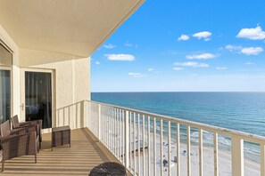 Property grounds - Looking for a Shore Thing? Here it is! 2BR 2.5ba Sleeps 8! Beachfront! (Panama City Beach)