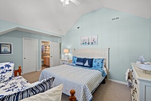 4 bedrooms, iron/ironing board, free WiFi, bed sheets - Salt Air Retreat – Family-Friendly Surfside Home with shared pool (Myrtle Beach)