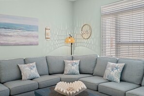 Smart TV - Salt Air Retreat – Family-Friendly Surfside Home with shared pool (Myrtle Beach)
