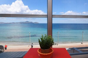Interior - 279 Blau Blue 1 by Mallorca Charme (Can Picafort)