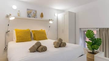 Fer et planche Ă repasser, Wi-Fi gratuit, draps fournis