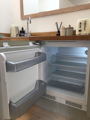 Nicht klassifiziertes Bild, 3 von 41, Schaltfläche