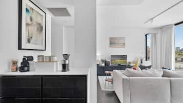 Smart TV, books