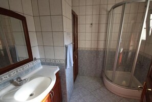 Hair dryer, towels, soap, toilet paper