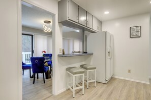 House (4 Bedrooms) | Interior - 4 Mi to Charming Dtwn Fayetteville! Bright Home (Fayetteville)