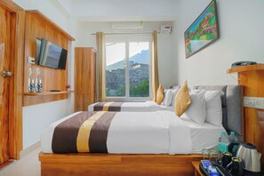 Kahden hengen huone (kaksi sänkyä), vuoristonäköala | Ilmainen Wi-Fi