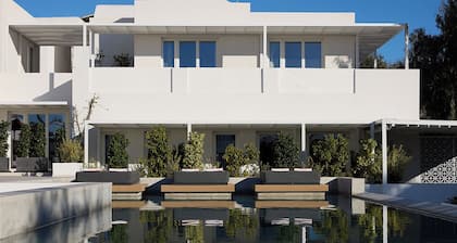 Santorini Heart Hotel & Spa