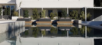 Santorini Heart Hotel & Spa