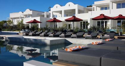 Santorini Heart Hotel & Spa