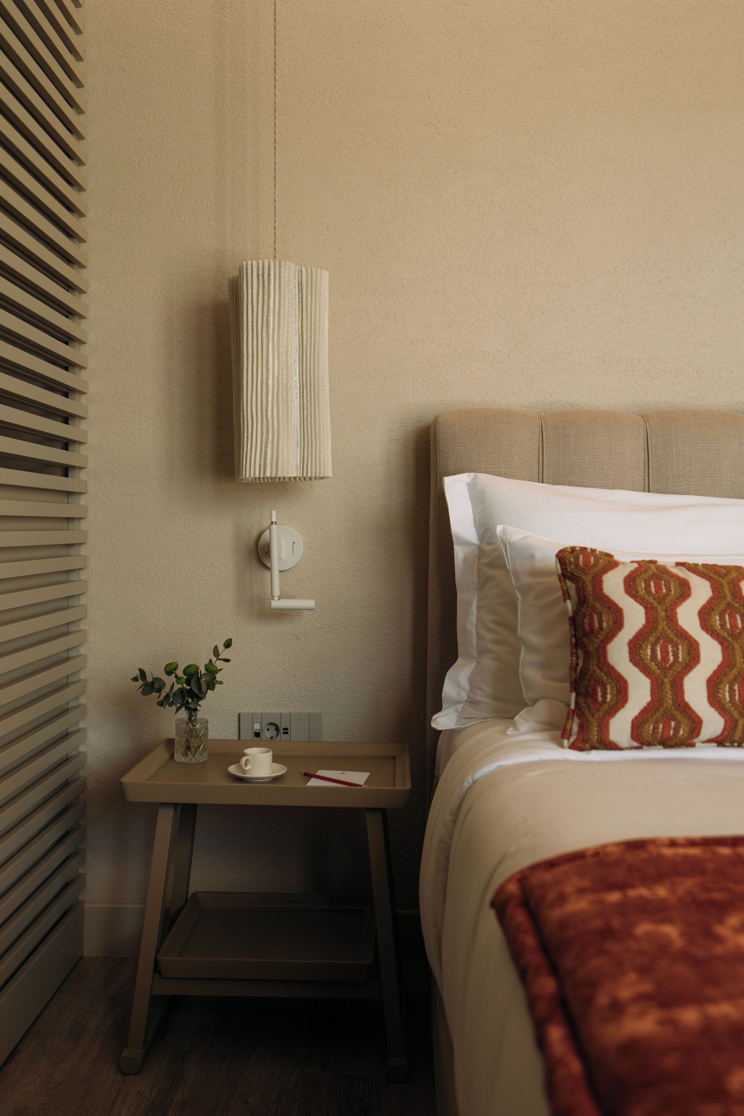 Cozy Room | Minibar y caja de seguridad en la habitación 