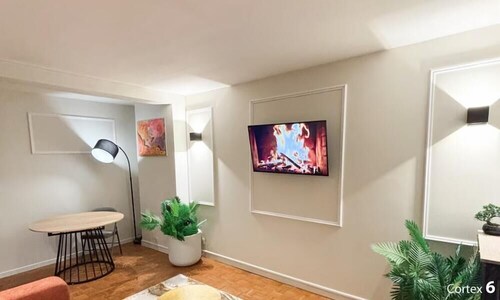 Ā 5 minutes from Paris - 2 Bedrooms Paris 14e & Montrouge