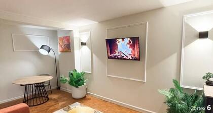 Ā 5 minutes from Paris - 2 Bedrooms Paris 14e & Montrouge