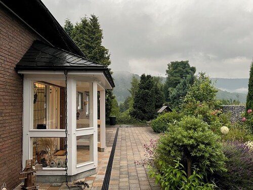 Unter den Wolken - gemütliche warme FerienWohnung in Winterberg