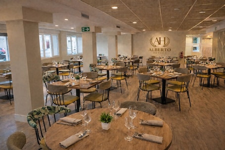 Restaurantes. Hotel Valle de Tobalina