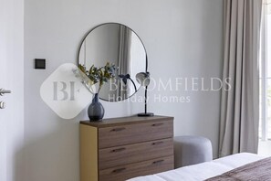 Apartment, Balcony, City View - Bloomfields Vista Elegance 1Br Al Maryah (Abu Dhabi)