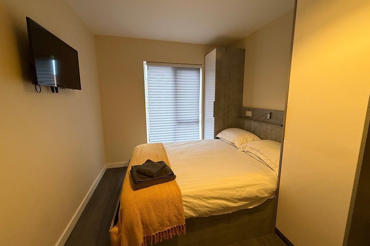 Apartment (Magna House - One-Bedroom Apartment) | Exterior