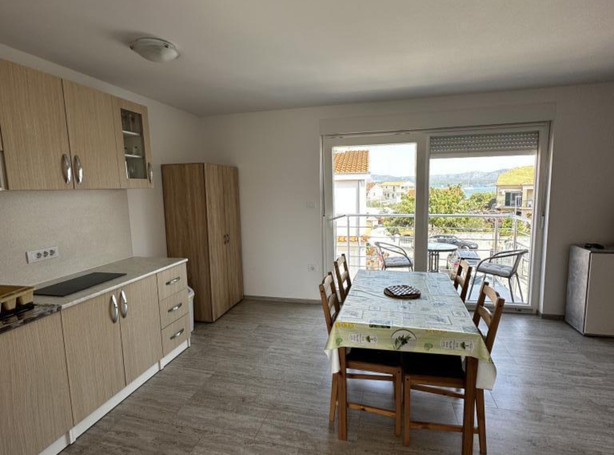 Apartment (One bedroom apartment 3) | Living room | 32-inch Smart TV with satellite channels