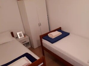 Huoneisto (TwoBedroom Apartment with Sea View) | 2 makuuhuonetta