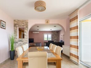 Villa (Six Bedroom Villa with Outdoor Pool, ) | Sala da pranzo