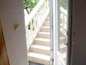 Double Room (Standard Double Room with Shared Bath) | Staircase - Apartments Roza (Kumbor)