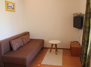 Apartment ((A2) OneBedroom Apartment with Terrac) | Living room