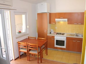 Private kitchen - Sanja Apartments Posedarje (Posedarje)