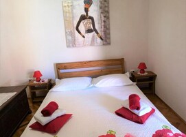 Apartamento (One bedroom apartment) | 4 quartos
