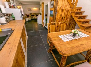 Nhà (Holiday home Kuzmino) | Bếp riêng | Tủ lạnh 