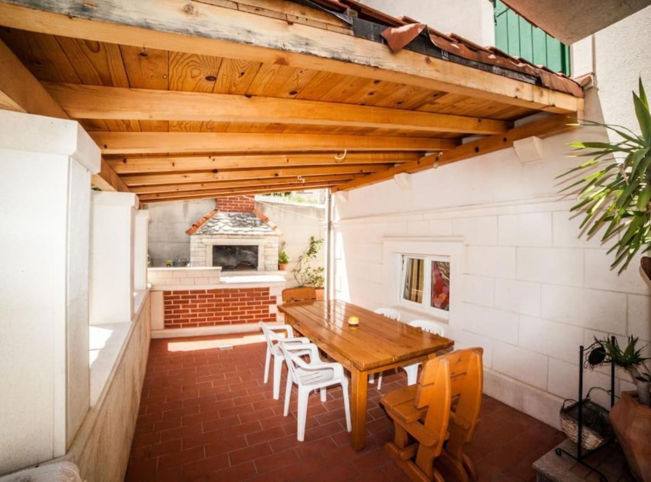 Departamento (Three Bedroom Apartment with Sea View) | Área de parrilladas y picnic