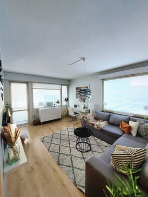 Unclassified image, 4 of 18, button - Cozy cityhome nearby Aurariver and citycenter, WIFI, nearby parking (Turku)