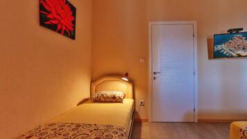 Studio (Studio Apartment with Sea View and Te) | 6 phòng ngủ