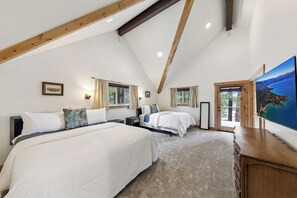 4 bedrooms, iron/ironing board, free WiFi, bed sheets - Serene Creekside Chalet: Hot Tub, Games, BBQ (South Lake Tahoe)