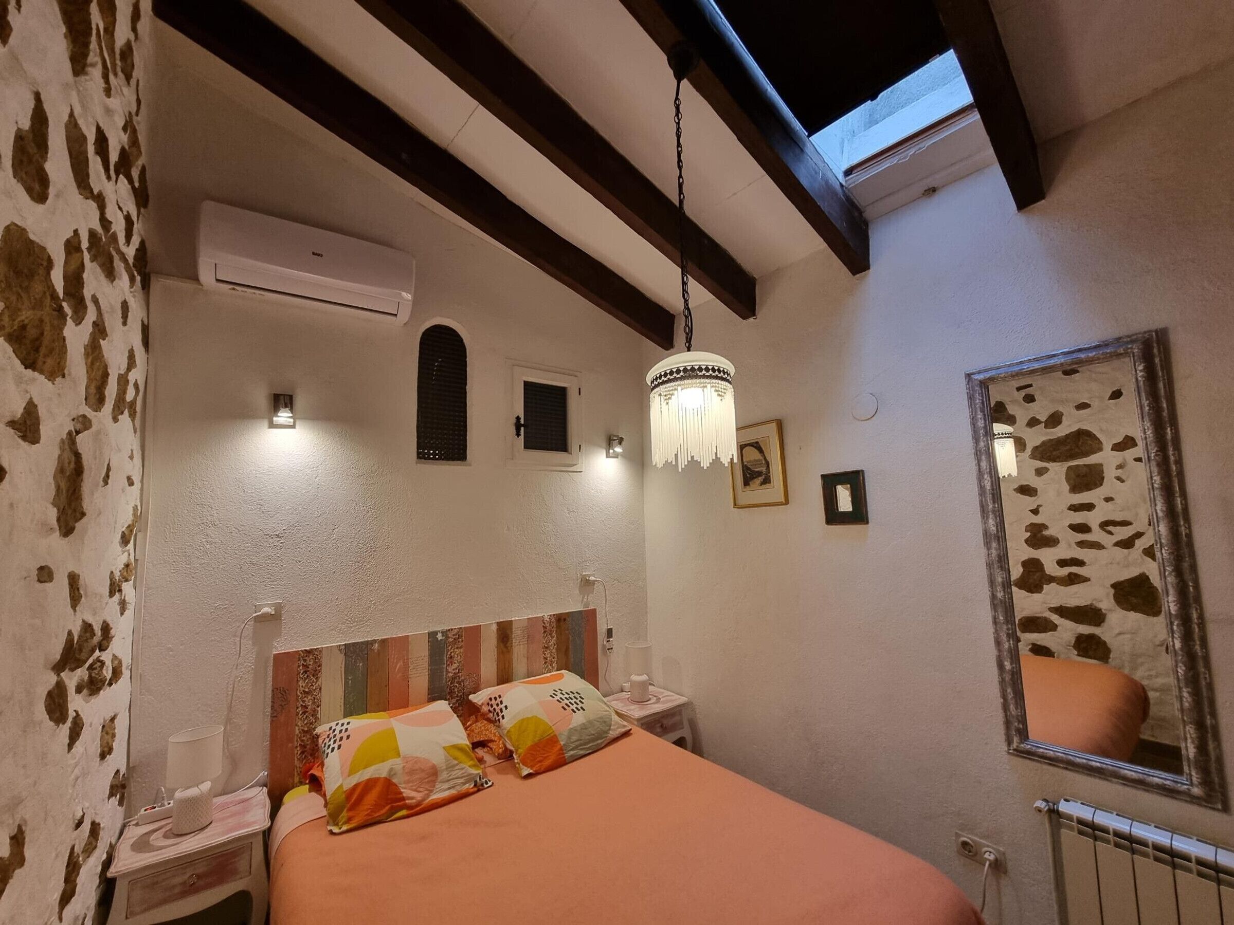 2 bedrooms, free WiFi