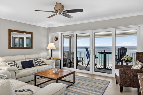 Peaceful Penthouse Escape 180° Views - Oceanfront