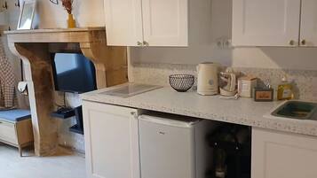 Microonde, forno, piano cottura
