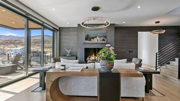 House, 5 Bedrooms | Bahagian dalam