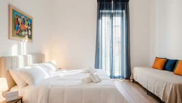 2 Schlafzimmer, Reisekinderbett