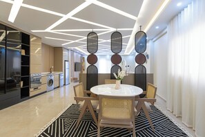 Deluxe Studio Suite, City View | Dining - Beithady Hospitality (New Cairo)