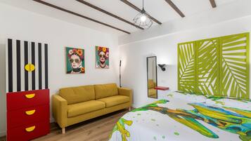 Ferros/tábuas de passar roupa, Wi-Fi, roupa de cama