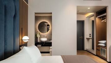 Executive Double Room, Courtyard View