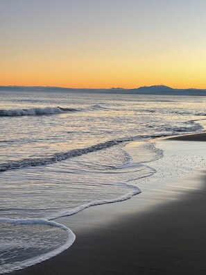 Beach nearby - Charming atypical gîte, canal du midi, near sea, Capestang center (Capestang)