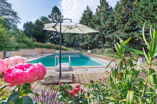 Maison des hôtes – Dordogne: Charming Cottage for 4-5 Guests in Nature
