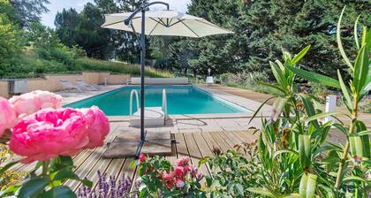 Maison des hôtes – Dordogne: Charming Cottage for 4-5 Guests in Nature