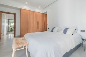 3 bedrooms, iron/ironing board, WiFi, bed sheets - Contemporary Luxury Villa - Pool, Ocean View & Housekeeper – Golf , Essaouira (Essaouira)
