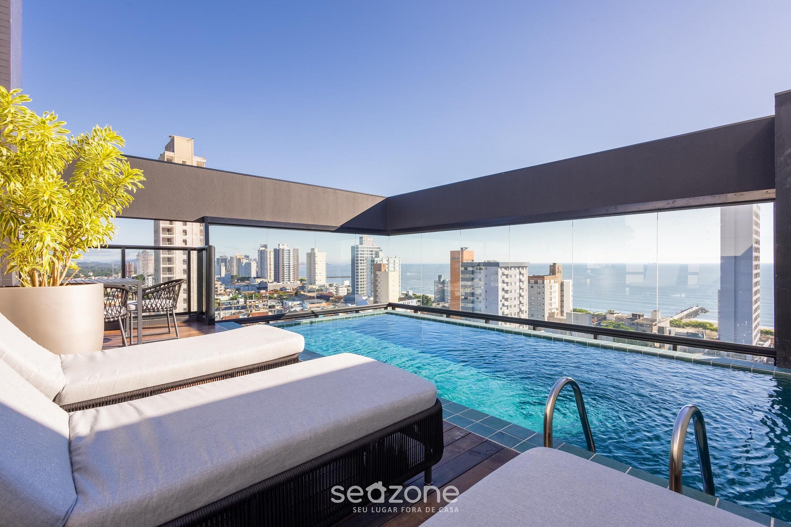 Apartamento básico | Piscina