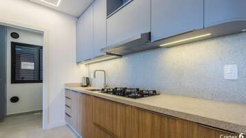 Basic Apartment | Private kitchen