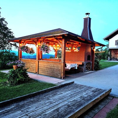 Large family apartment for 12 people with private estate & animals