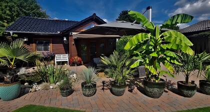 Holiday Home “Ferienhaus-Burg” with Private Terrace, Shared Garden, and Wi-Fi